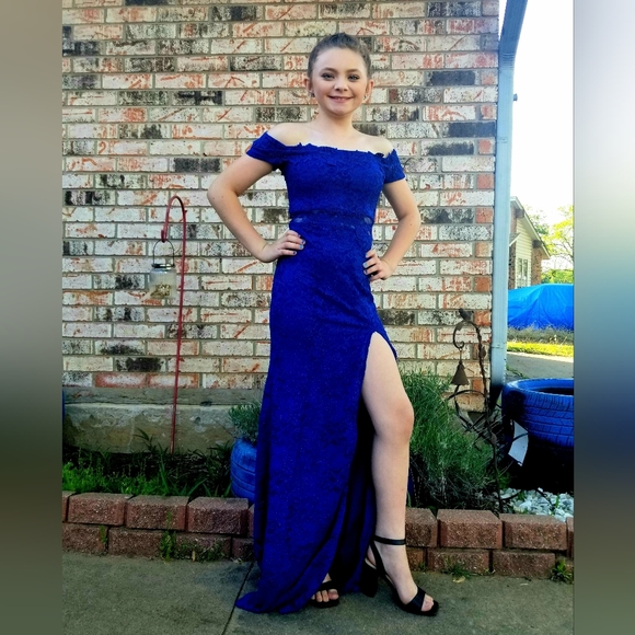 Sequin Hearts Blue Off-Shoulder Flutter Sleeve Gown - Picture 8 of 10